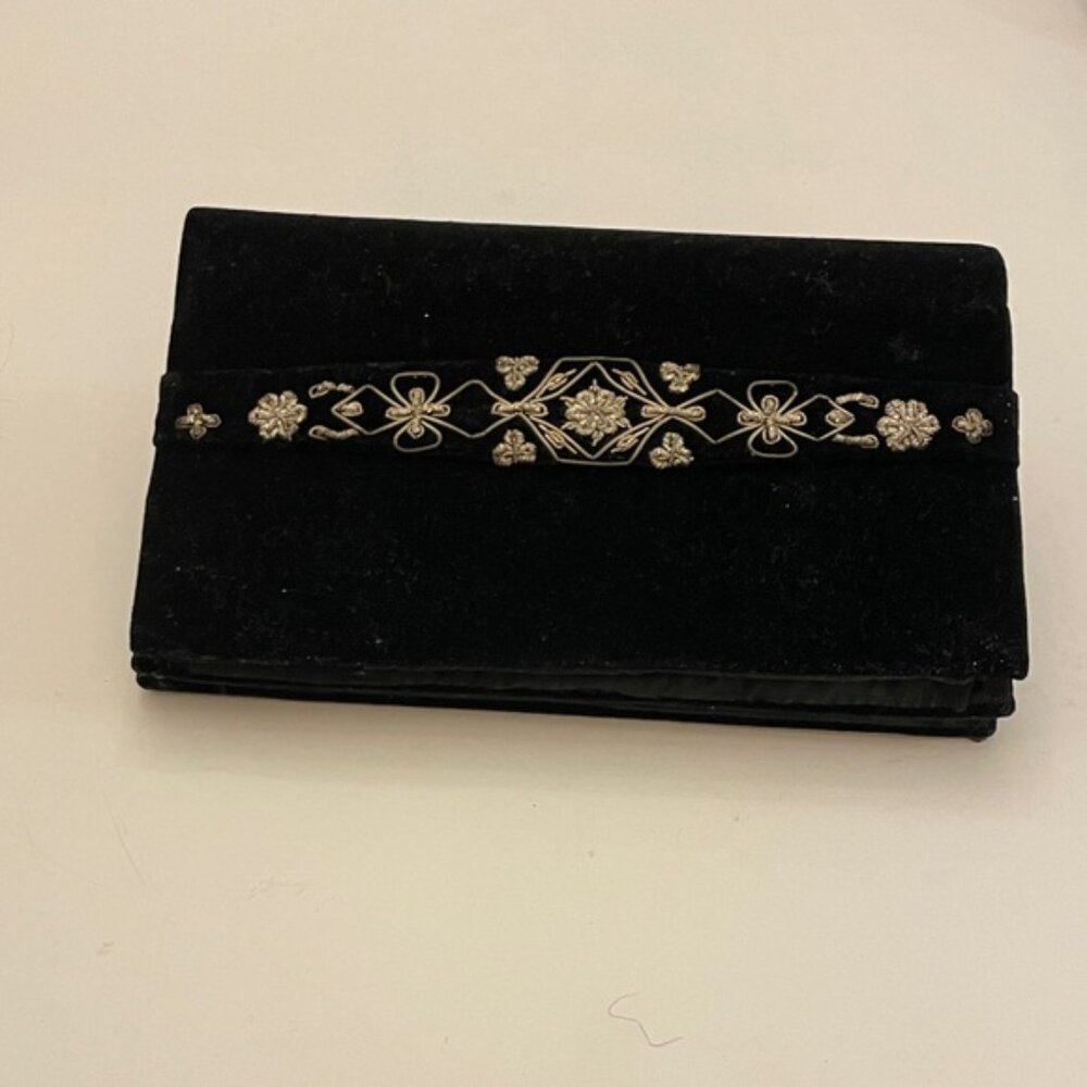 BLACK AND GOLD STAR CLUTCH VINTAGE EMBROIDERED VELVET . Made in India - Picture 4 of 8